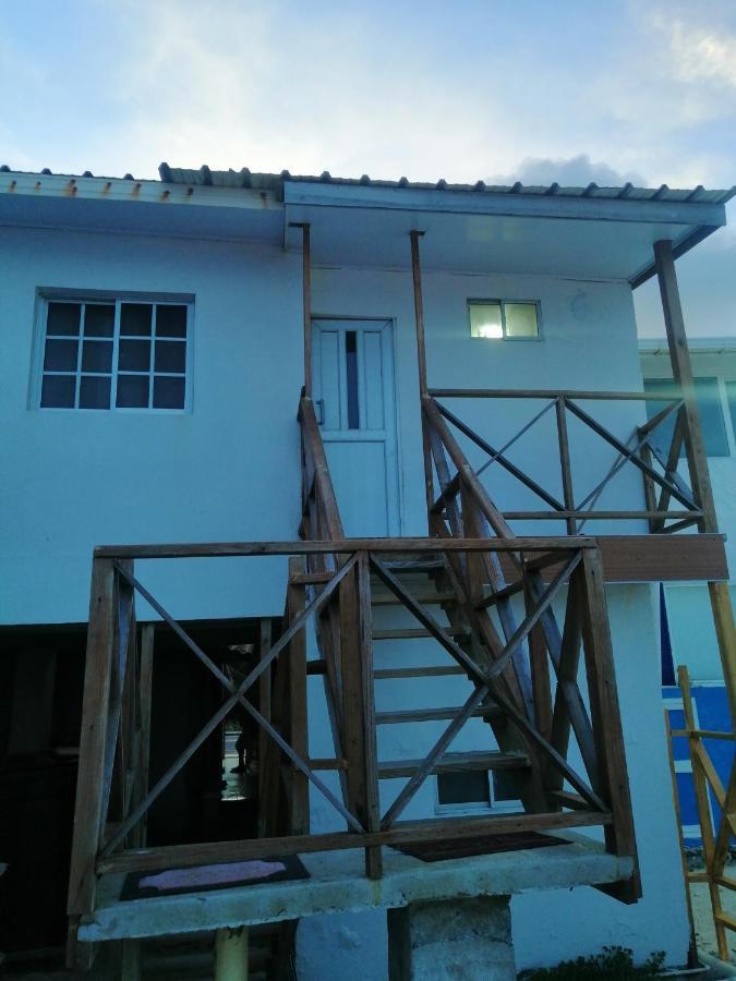 Miss Bassy'S Lodging Hotel San Andrés Exterior foto
